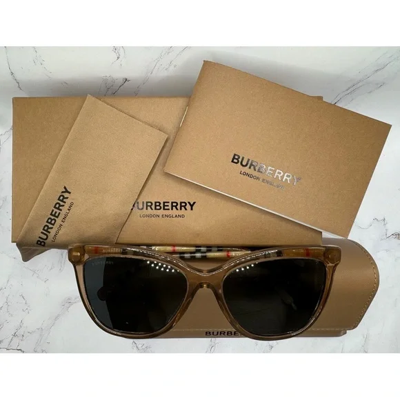 Burberry | Accessories | Burberry Womens Polarized  display picture 3